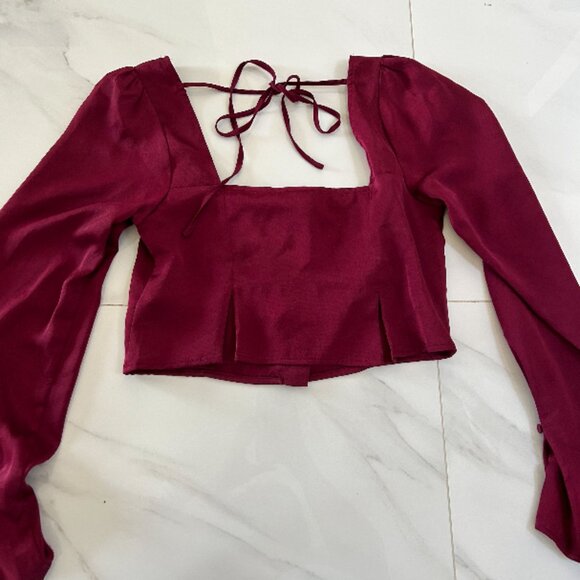 Dark Red Forever 21 Long-Sleeve Cropped Top - Picture 2 of 2